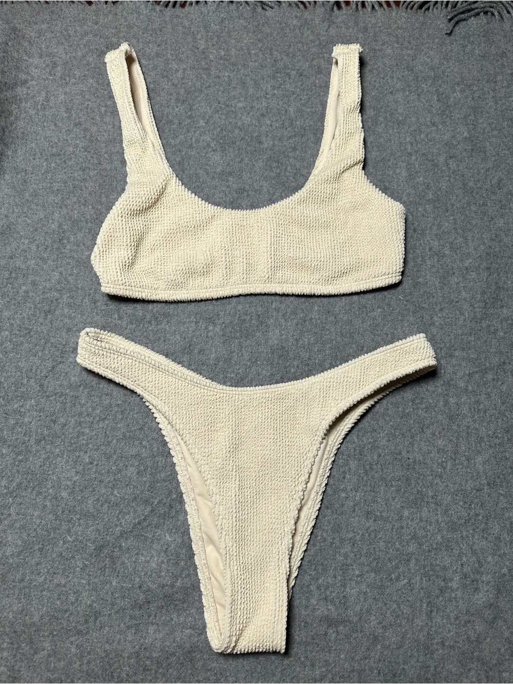 Hollister Swim creamy beige ribbed bikini set size Small EUC